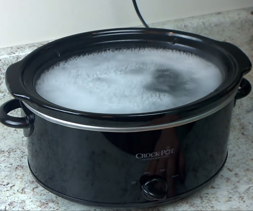 Easy Way To Have Slow Cooker “Clean Itself”