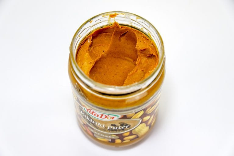 Don’t toss these foods out! 20 foods that last past their expiration date