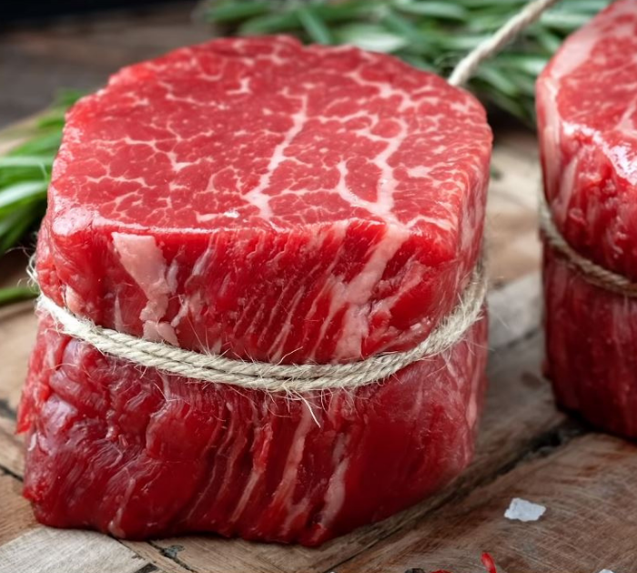 Butcher shares what meat to look for in the supermarkets